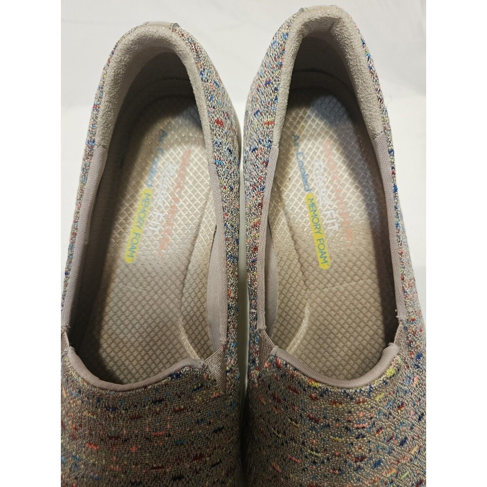 Skechers Women's Size 8.5 Reggae Fest Wicker Slip On Taupe/Multi Size - Picture 4 of 10